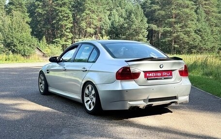 BMW 3 серия, 2005 год, 1 000 000 рублей, 3 фотография