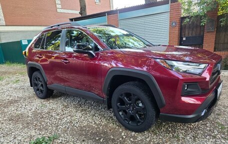 Toyota RAV4, 2022 год, 3 699 000 рублей, 2 фотография