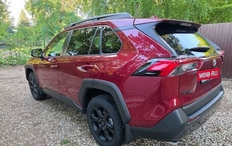 Toyota RAV4, 2022 год, 3 699 000 рублей, 9 фотография