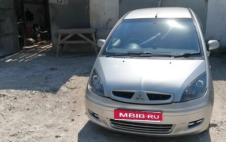 Mitsubishi Colt VI рестайлинг, 2003 год, 347 000 рублей, 1 фотография
