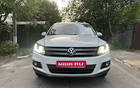 Volkswagen Tiguan I, 2012 год, 1 580 000 рублей, 1 фотография