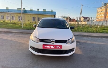 Volkswagen Polo VI (EU Market), 2012 год, 520 000 рублей, 3 фотография