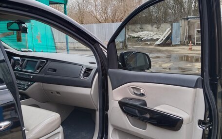 KIA Carnival III, 2019 год, 2 750 000 рублей, 10 фотография