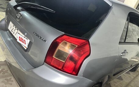 Toyota Corolla, 2003 год, 700 000 рублей, 4 фотография