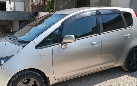 Mitsubishi Colt VI рестайлинг, 2003 год, 347 000 рублей, 3 фотография