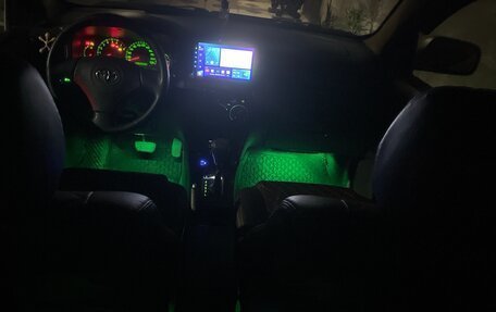 Toyota Corolla, 2003 год, 700 000 рублей, 11 фотография