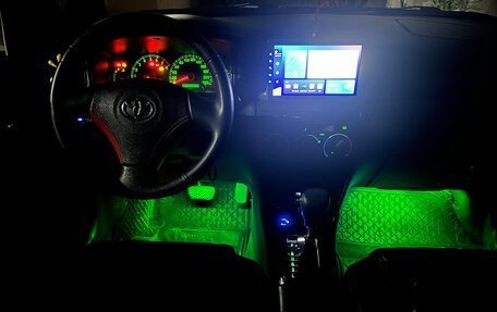 Toyota Corolla, 2003 год, 700 000 рублей, 10 фотография