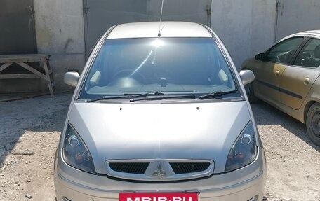 Mitsubishi Colt VI рестайлинг, 2003 год, 347 000 рублей, 2 фотография