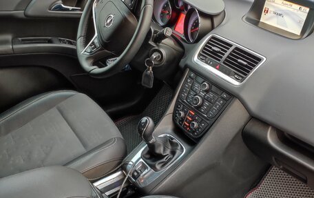 Opel Meriva, 2011 год, 750 000 рублей, 8 фотография