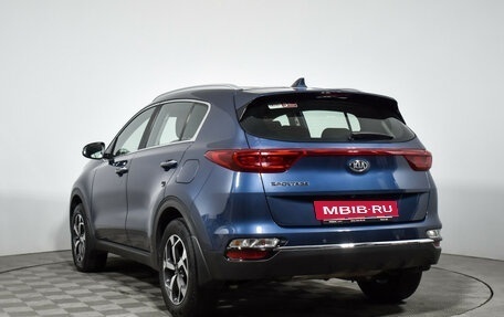 KIA Sportage IV рестайлинг, 2021 год, 2 385 000 рублей, 8 фотография