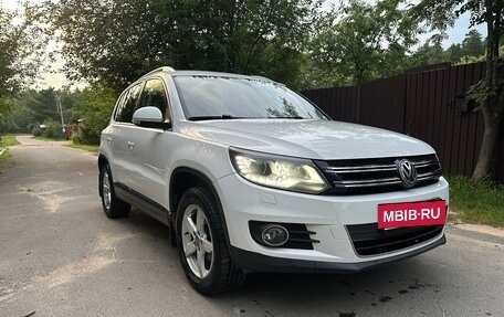 Volkswagen Tiguan I, 2012 год, 1 580 000 рублей, 2 фотография