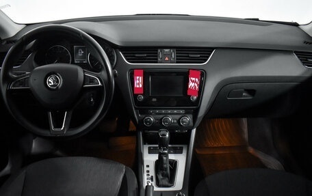 Skoda Octavia, 2014 год, 900 000 рублей, 19 фотография