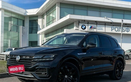 Volkswagen Touareg III, 2019 год, 5 140 000 рублей, 2 фотография