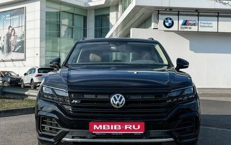 Volkswagen Touareg III, 2019 год, 5 140 000 рублей, 3 фотография