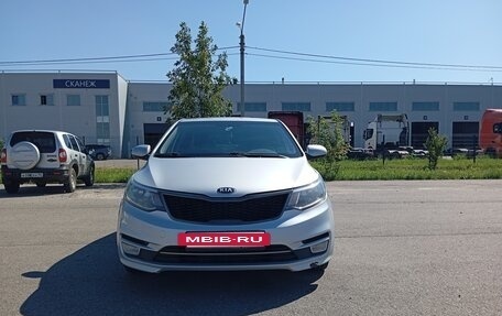 KIA Rio III рестайлинг, 2015 год, 700 000 рублей, 4 фотография