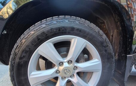 Toyota Land Cruiser Prado 120 рестайлинг, 2008 год, 2 200 000 рублей, 4 фотография