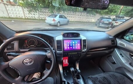 Toyota Land Cruiser Prado 120 рестайлинг, 2008 год, 2 200 000 рублей, 5 фотография