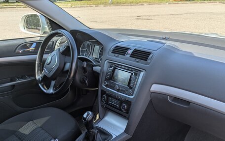 Skoda Octavia, 2011 год, 780 000 рублей, 9 фотография