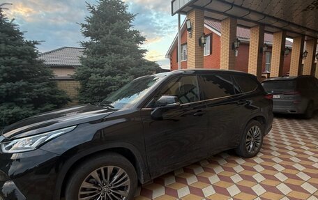 Toyota Highlander, 2026 год, 5 500 000 рублей, 2 фотография