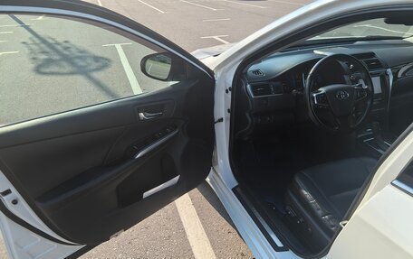 Toyota Camry, 2017 год, 2 499 000 рублей, 9 фотография