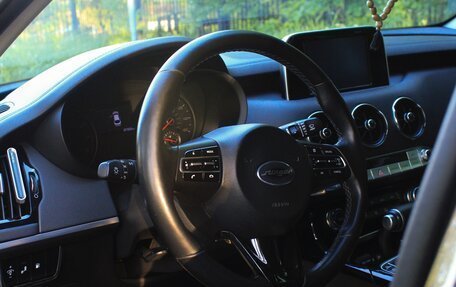 KIA Stinger I, 2019 год, 2 450 000 рублей, 10 фотография