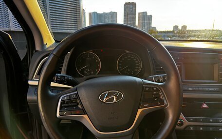 Hyundai Elantra VI рестайлинг, 2016 год, 1 690 000 рублей, 7 фотография