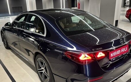 Mercedes-Benz E-Класс, 2024 год, 7 950 000 рублей, 3 фотография