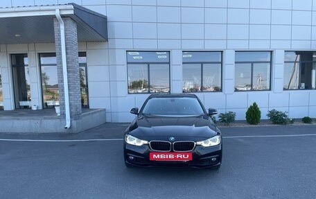 BMW 3 серия, 2017 год, 1 800 000 рублей, 2 фотография
