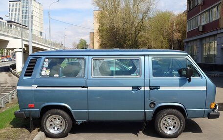 Volkswagen Caravelle T3, 1985 год, 2 100 000 рублей, 2 фотография