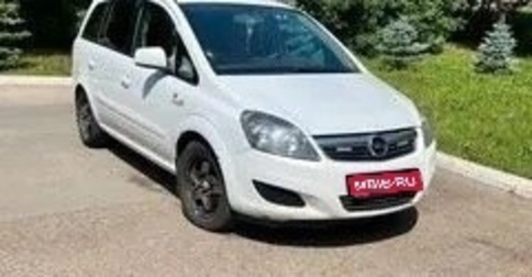 Opel Zafira B, 2012 год, 545 000 рублей, 1 фотография
