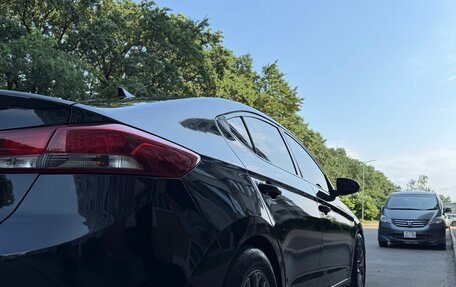 Hyundai Elantra VI рестайлинг, 2016 год, 1 200 000 рублей, 27 фотография