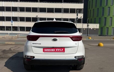 KIA Sportage IV рестайлинг, 2019 год, 2 400 000 рублей, 5 фотография