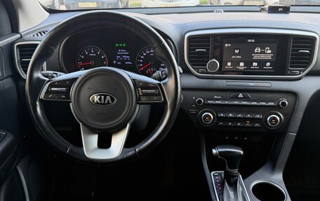 KIA Sportage IV рестайлинг, 2019 год, 2 400 000 рублей, 14 фотография