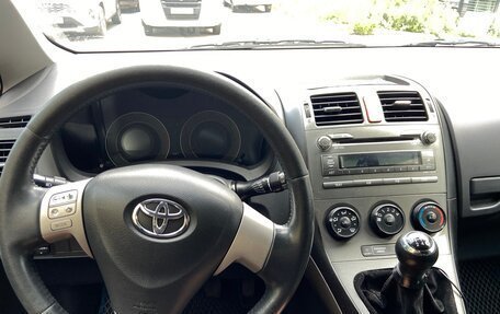 Toyota Auris II, 2008 год, 640 000 рублей, 2 фотография