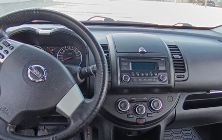 Nissan Note II рестайлинг, 2011 год, 530 000 рублей, 5 фотография