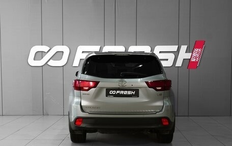 Toyota Highlander III, 2014 год, 2 547 000 рублей, 4 фотография