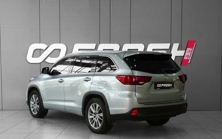 Toyota Highlander III, 2014 год, 2 547 000 рублей, 2 фотография