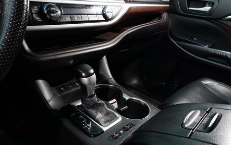 Toyota Highlander III, 2014 год, 2 547 000 рублей, 19 фотография