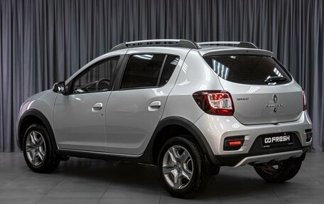 Renault Sandero II рестайлинг, 2019 год, 1 049 000 рублей, 2 фотография