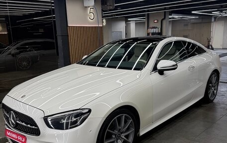 Mercedes-Benz E-Класс, 2021 год, 7 100 000 рублей, 1 фотография