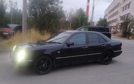Mercedes-Benz E-Класс, 1998 год, 290 000 рублей, 7 фотография