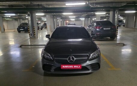 Mercedes-Benz C-Класс, 2019 год, 3 750 000 рублей, 1 фотография