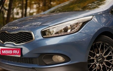 KIA cee'd III, 2014 год, 999 999 рублей, 6 фотография