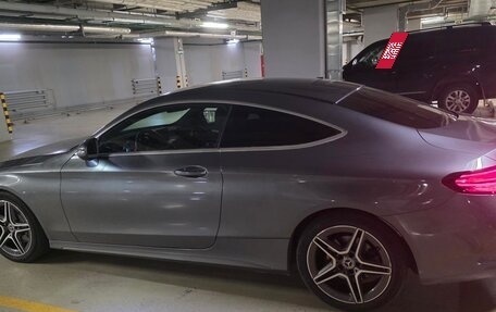 Mercedes-Benz C-Класс, 2019 год, 3 750 000 рублей, 2 фотография