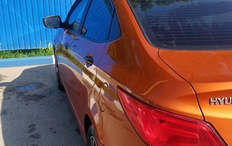 Hyundai Solaris II рестайлинг, 2014 год, 650 000 рублей, 17 фотография