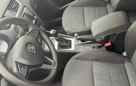 Skoda Octavia, 2014 год, 1 250 000 рублей, 16 фотография