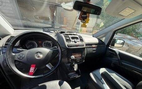 Mercedes-Benz Viano, 2013 год, 2 800 000 рублей, 9 фотография
