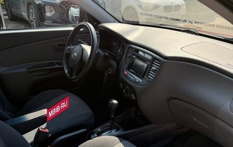 KIA Rio II, 2009 год, 505 000 рублей, 18 фотография