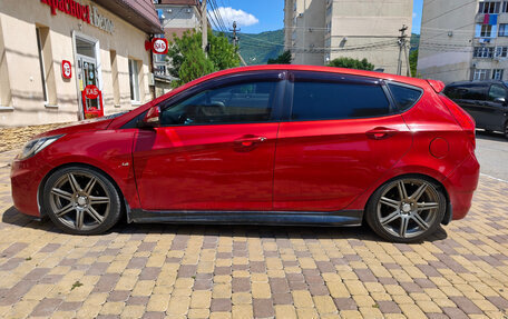 Hyundai Solaris II рестайлинг, 2012 год, 950 000 рублей, 4 фотография