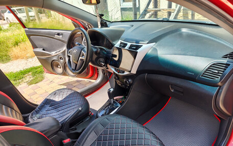 Hyundai Solaris II рестайлинг, 2012 год, 950 000 рублей, 14 фотография